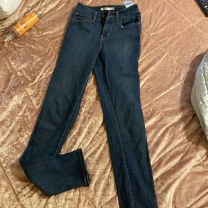 Levi jeans